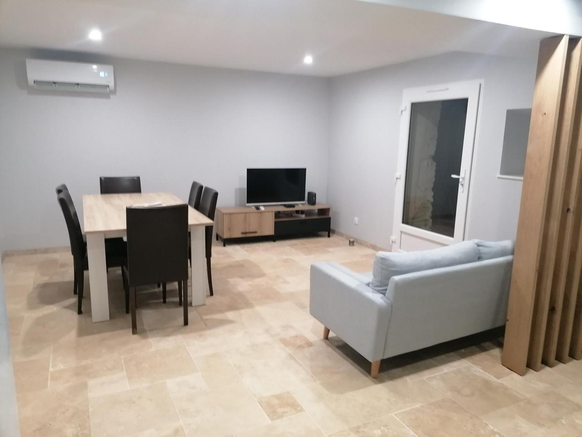 Appartement En Plein Coeur De Contres Le Controis-en-Sologne Bagian luar foto